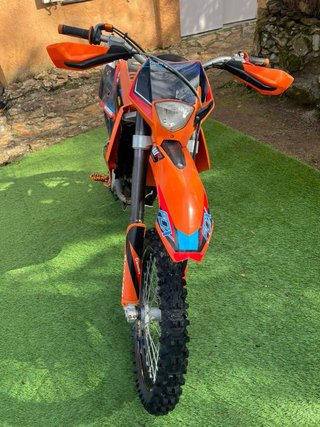 KTM Enduro/Motocross Naranja y Negra