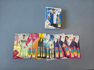 Lote variado de cromos de fútbol 4 (600)
