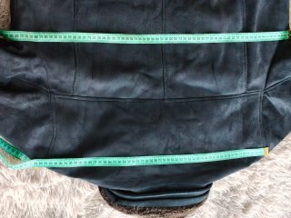 Chaqueta aviador azul con cuello marrón