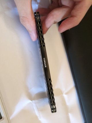 RAM Corsair Vengeance LPX DDR4 3200Mhz 16GB (1x16)