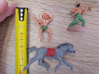 Lote 19 Figuras Indios PVC Goma Comansi Antiguas