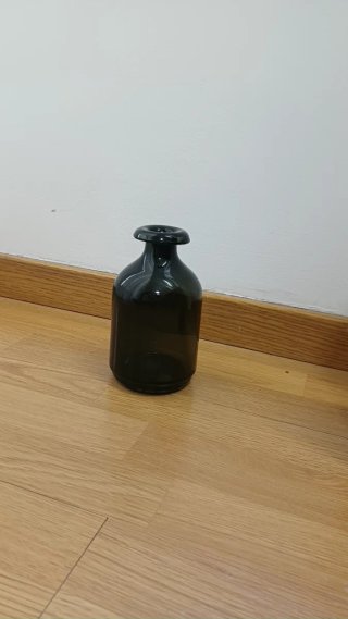 Jarrones Vintage Ikea Cristal Negro Hecho a Mano.