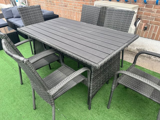 Mesa Ratan PE + 6 Sillas Exterior