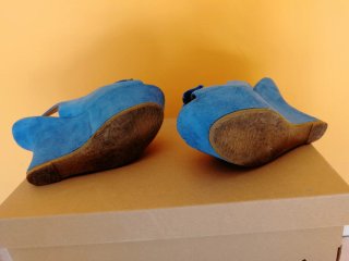 Scarpe con zeppa blu