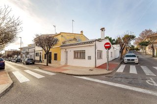 Casa adosada en alquiler en Casas Verdes - Ermita en Godella