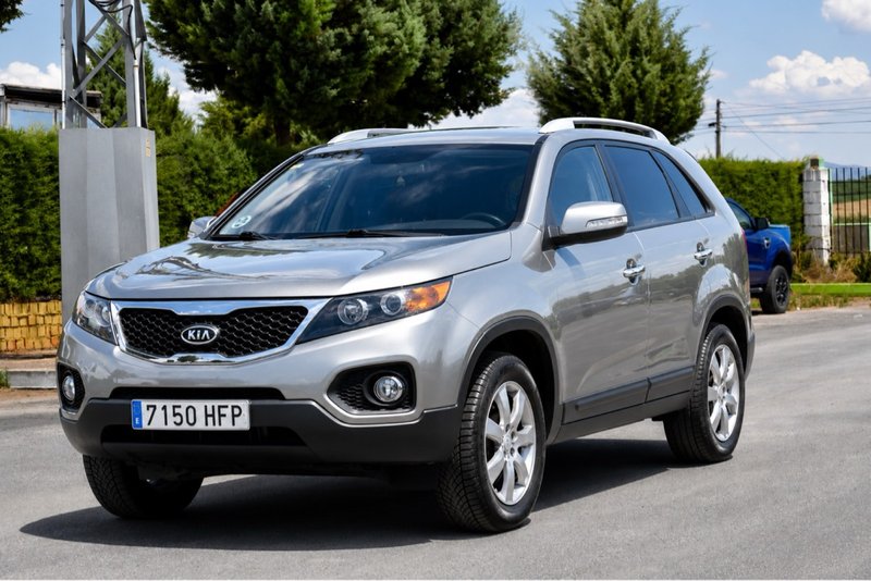 KIA Sorento 2011 2000cc - foto 1