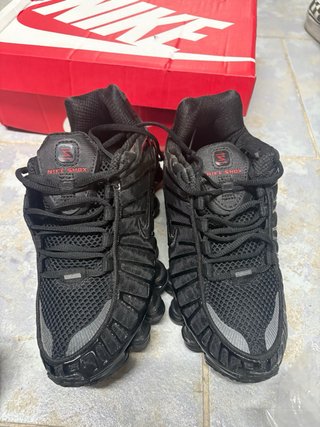 Nike Shox Negras