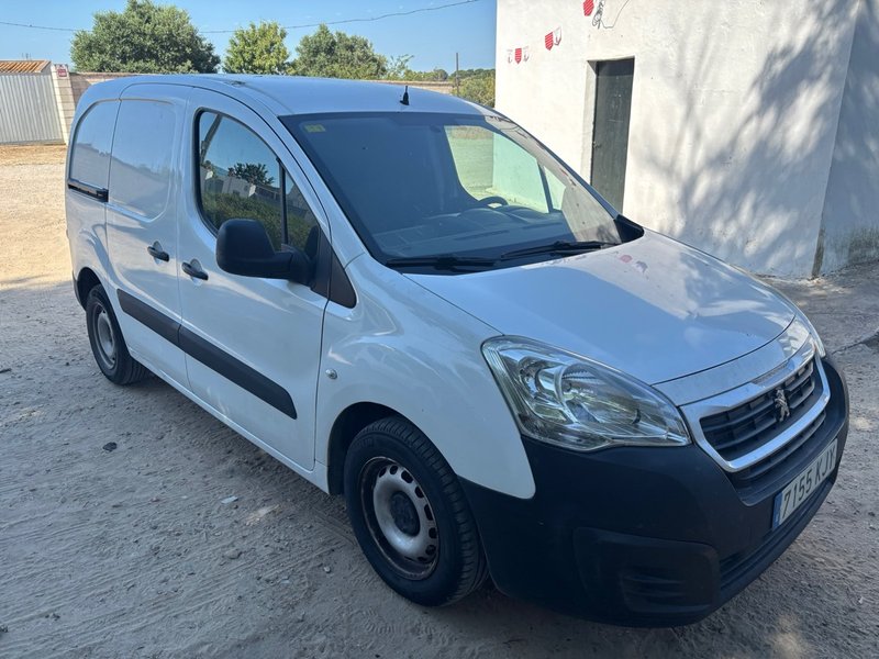 Peugeot Partner 2018 - foto 1