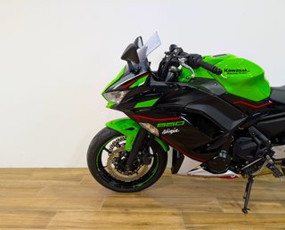 KAWASAKI Ninja 650   (modelo actual) 2022