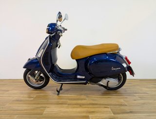 VESPA GTS 300   (2023-2024) 2024