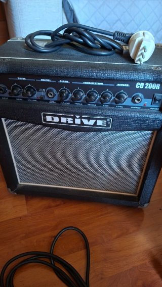 Chitarra Elettroacustica Cort MR 710F