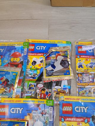 Lote 5 Revistas LEGO City