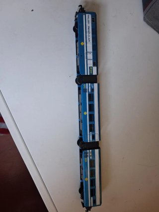 Trenes de miniatura y vías