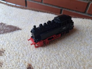 Trenes de miniatura y vías