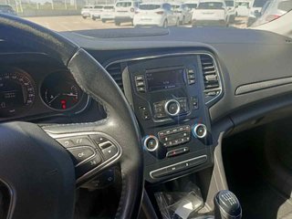 Renault Megane 12/2020, KIT cambiado. KM CERT