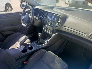 Renault Megane 12/2020, KIT cambiado. KM CERT