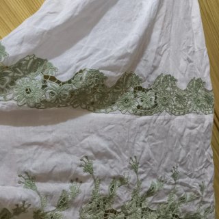 Vestido Guess largo blanco y verde S