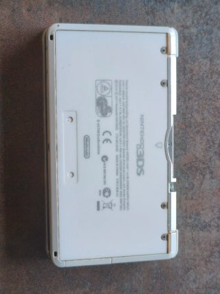 Nintendo 3DS con 6 juegos y funda