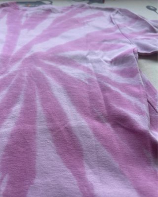 ⁠Camiseta H&M Rolling Stones Tie-Dye Rosa Talla M