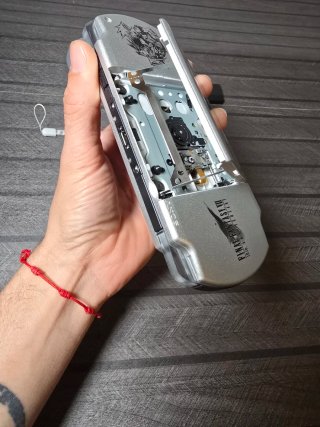 PSP Slim 2004 Final Fantasy Argento