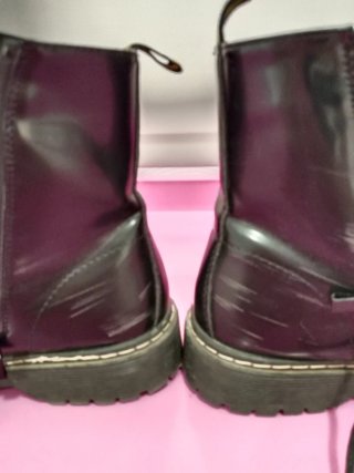 Botas negras con cordones