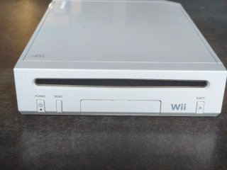Nintendo Wii + 5 Juegos + Accesorios