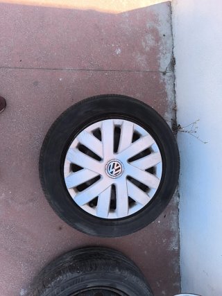 Llantas 16 Volkswagen con gomas y tapacubos