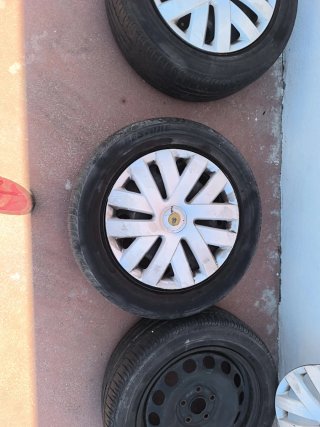 Llantas 16 Volkswagen con gomas y tapacubos