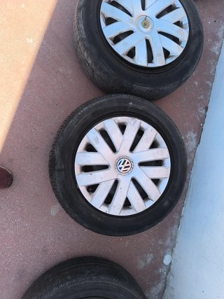 Llantas 16 Volkswagen con gomas y tapacubos
