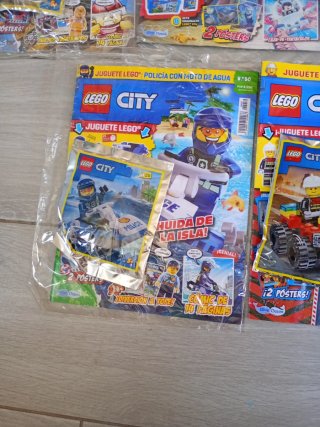 Lote 5 Revistas LEGO City