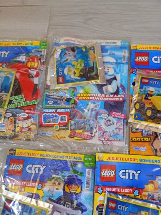 Lote 5 Revistas LEGO City