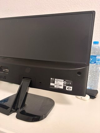 PC Acer Aspire i5 7ª Gen + Monitor LG