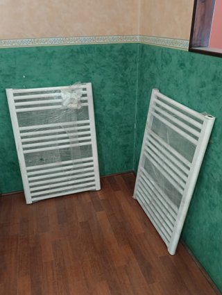 Radiador toallero blanco