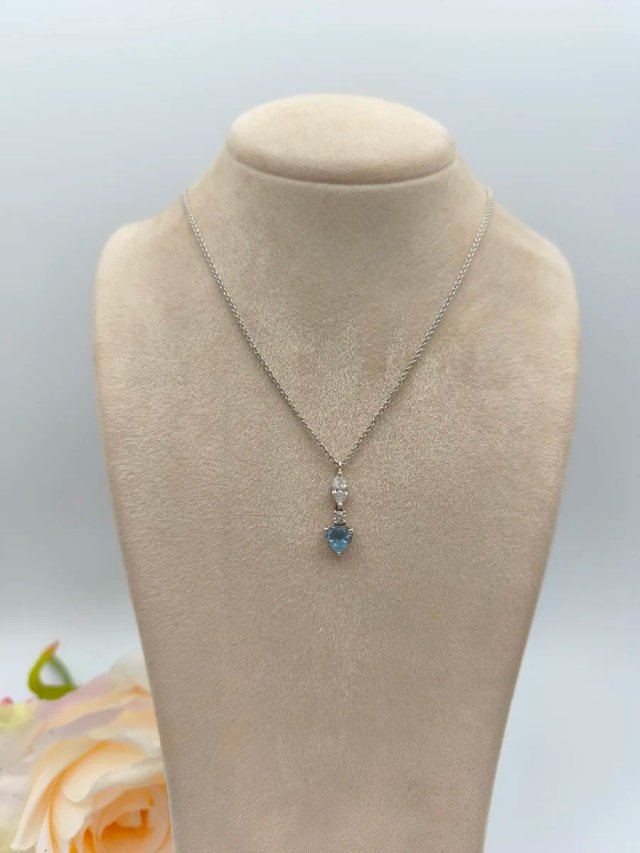 Collar RABAT de oro blanco 18kt y brillantes