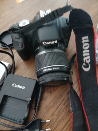 Canon EOS 500D EF-S 18-55 IS Kit