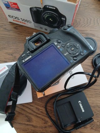 Canon EOS 500D EF-S 18-55 IS Kit