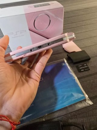 PSP Slim 3004 Rosa Pastel