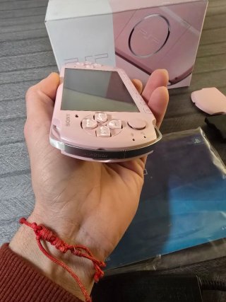 PSP Slim 3004 Rosa Pastel