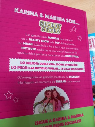 LOTE 8 libros KARINA Y MARINA