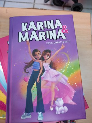 LOTE 8 libros KARINA Y MARINA