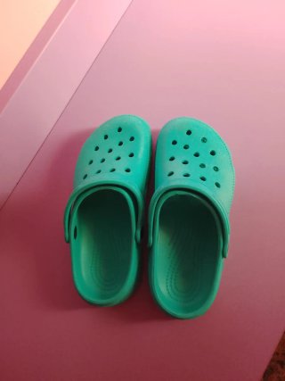 Crocs verde azulado unisex