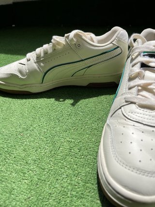 Zapatillas Puma Blancas y Verdes