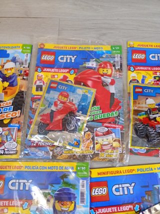 Lote 5 Revistas LEGO City