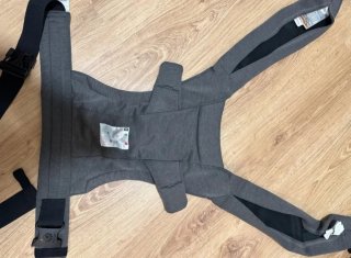 Mochila Portabebés Ergobaby Embrace Gris
