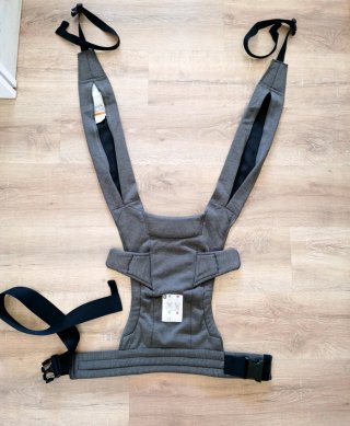 Mochila Portabebés Ergobaby Embrace Gris