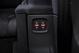 Audi Q7   Black line plus 50 TDI 210kWq. tip.
