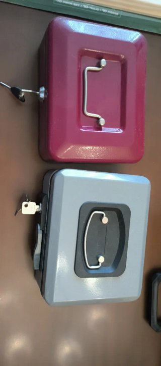 Lote 2 Cajas Fuertes Metal