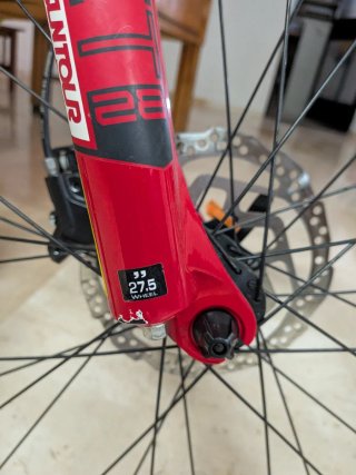 Bicicleta montaña. BH EXPERT 27,5 XCT (2017)