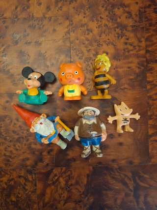 Lote figuras PVC promocionales y juguetes