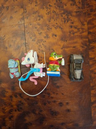 Lote figuras PVC promocionales y juguetes